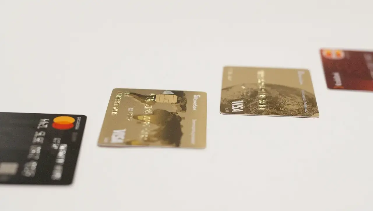 Lav et pop-up-kort, der folder sedler ud, når det åbnes