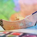 6 pengegaveidéer, du kan sy af stofrester